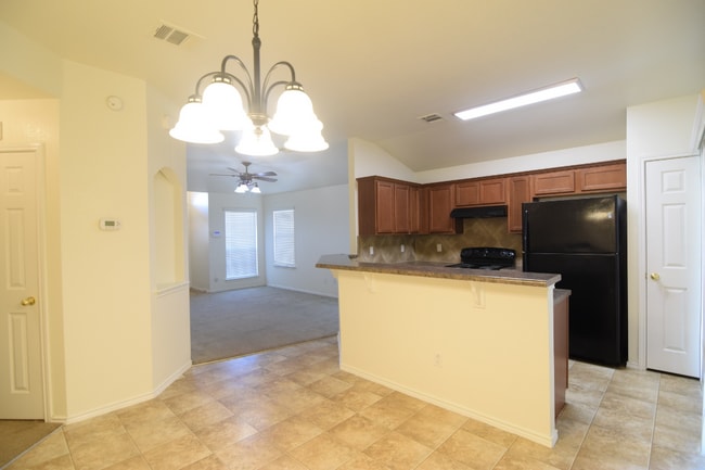 Building Photo - 5210 Allegany Dr