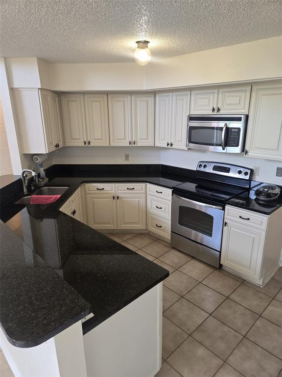 Building Photo - 838 Honolulu Woods Ln