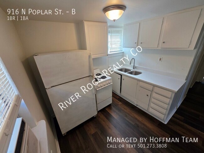 Foto del edificio - 916 N Poplar St