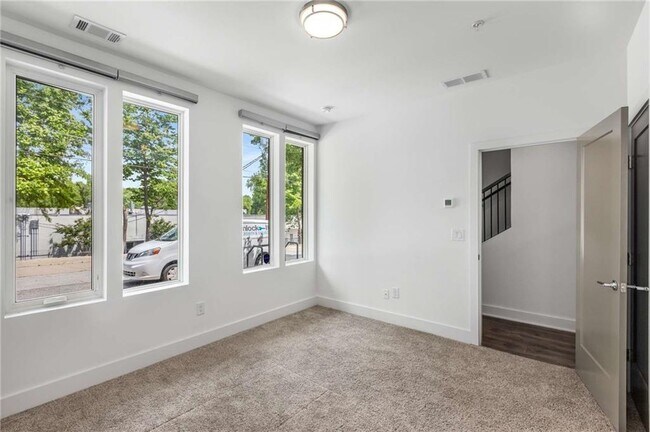 Foto del edificio - 1225 Chelsea Cir NW