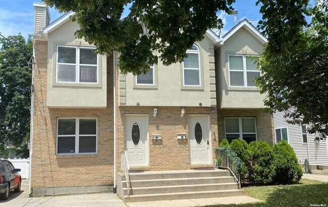 Building Photo - 148 Jefferson Ave