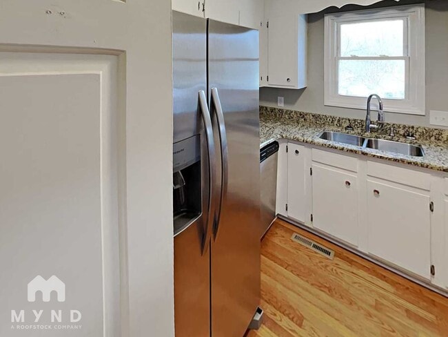 Foto del edificio - 7954 Tiburon Cir