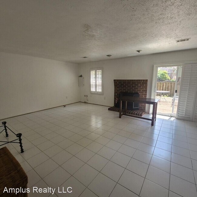 Building Photo - 2 br, 1 bath House - 7829 Ashley Glen Rd  ...