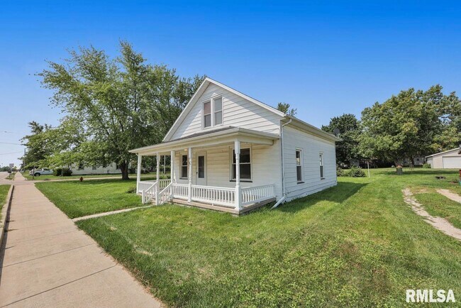 Building Photo - 103 N 4th St