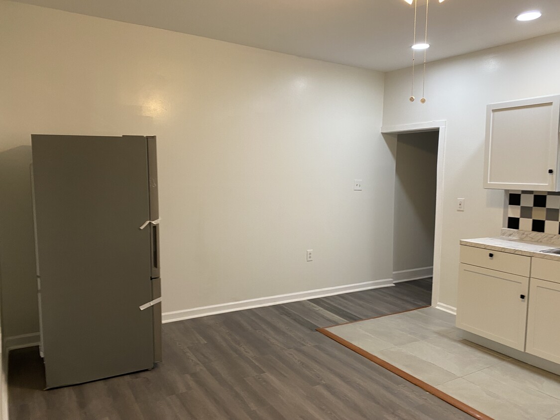 Foto principal - 615 N Calhoun St