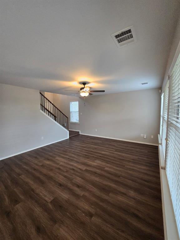Foto del edificio - 11617 James B Connolly Ln