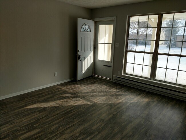 Foto del edificio - Cozy 3 bedroom 1.5 bath with a Garage