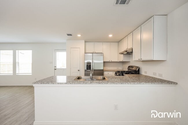 Building Photo - 5447 Daphne Path, San Antonio, TX 78253