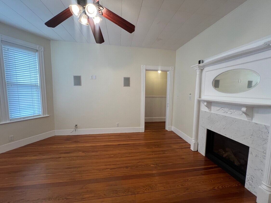 Foto principal - 253 Washington St