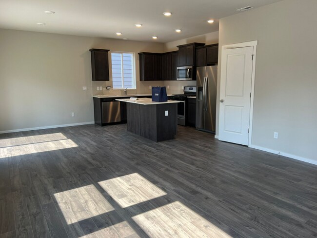 Foto del edificio - 1126 SW Sedge St