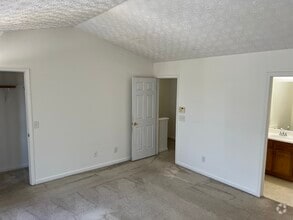 Building Photo - 7688 Bernardo Dr