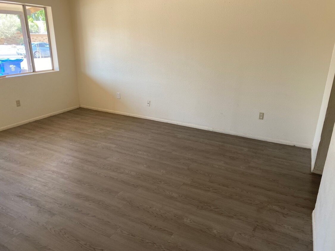 Foto del edificio - Two bed, two bath apartment
