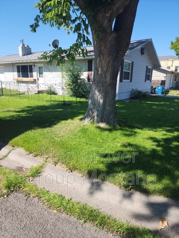 Foto del edificio - 2205 Margaret St