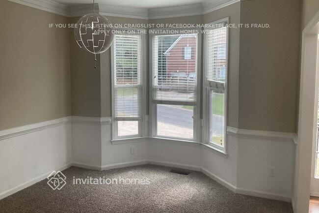 Foto del edificio - 1818 Babbling Brook NW