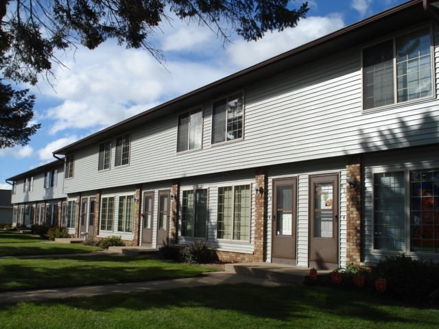 Foto principal - 950 12th Ave S