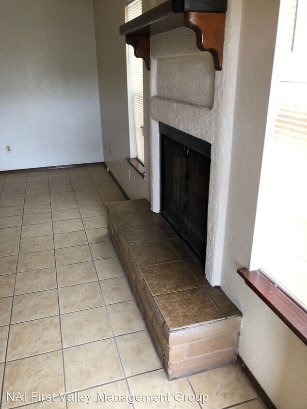 Primary Photo - 2 br, 1.5 bath House - 1620 Telshor