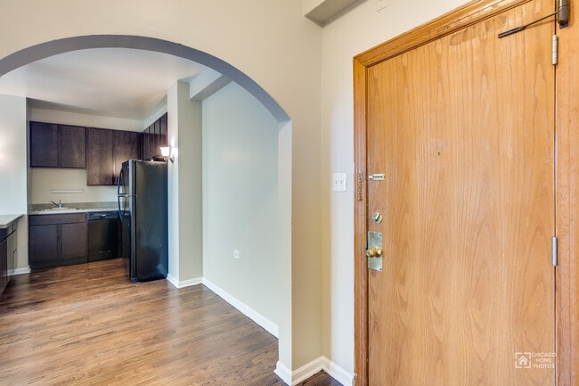 Building Photo - Sheridan Apartments