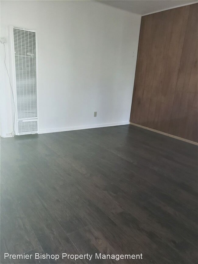 Building Photo - 1 br, 1 bath House - 422 N Jackson
