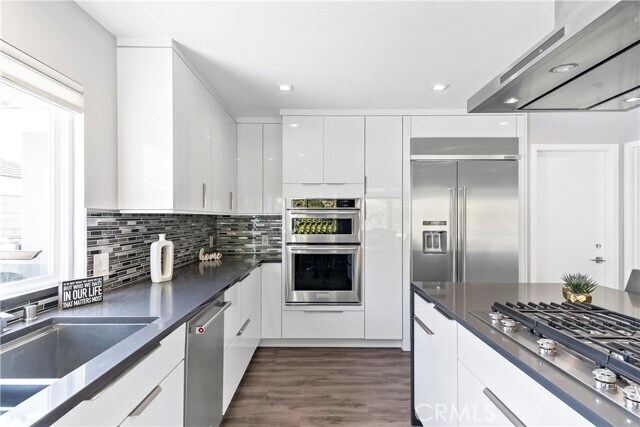 Foto del edificio - 8711 Mossford Dr