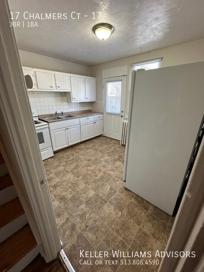 Foto del edificio - 17 Chalmers Ct