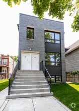 Building Photo - 1044 N Springfield Ave