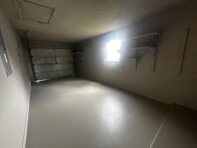 Building Photo - 3764 SE 67th Pl