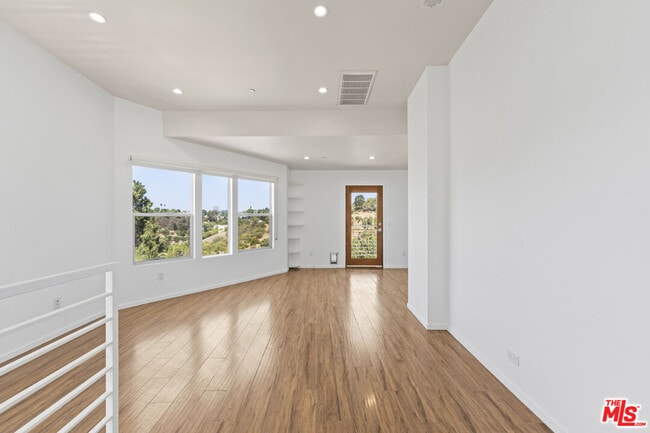 Building Photo - 4203 Raynol St