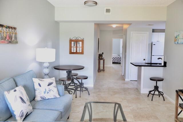 Foto del edificio - 2080 Greenview Shores Blvd