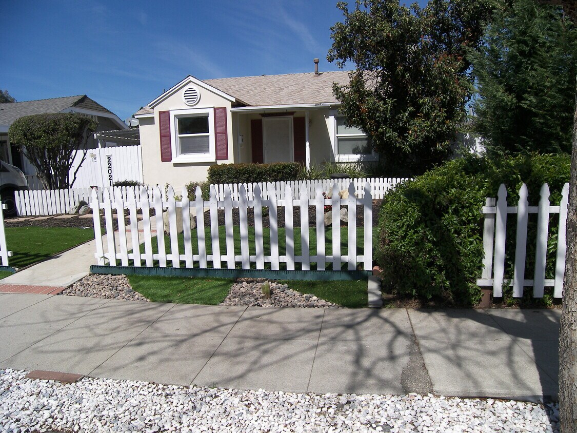 62 Houses for Rent in Woodland Hills, CA Westside Rentals
