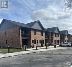 Building Photo - 515 Dalhousie St