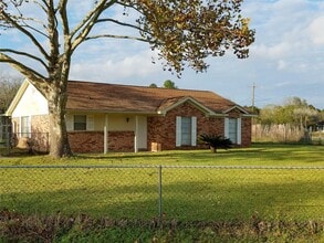 Building Photo - 6715 Grace Ln