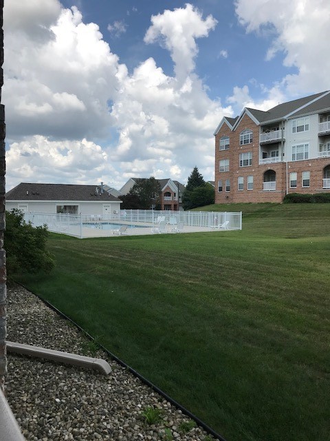 Building Photo - Hanover Square Apartments