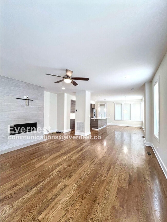 Foto del edificio - 1804 Cahal Ave