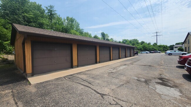 Building Photo - 1116 10th Ave N