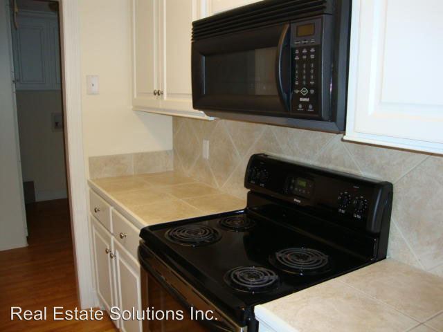 Foto del edificio - 335 Willow Bay Dr