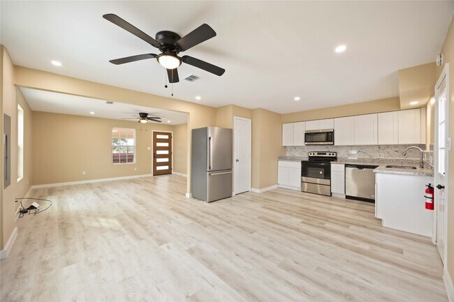 Foto del edificio - 3001 FM 360 Rd