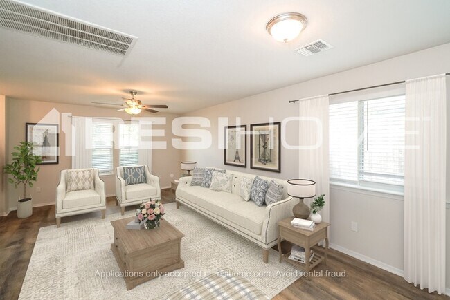 Foto del edificio - 20942 Patriot Park Ln