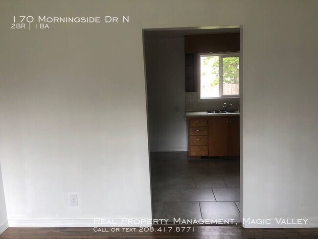 Building Photo - 170 Morningside Dr N