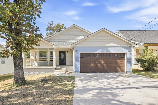 Building Photo - 3310 Anderson Rd
