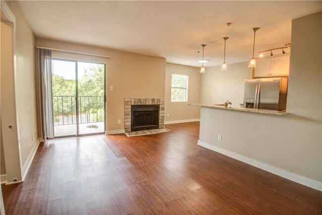 Building Photo - 1306 Norwalk Ln