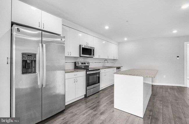 Foto del edificio - 1447 N 8th St