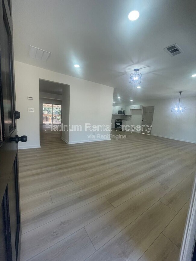 Foto del edificio - 1245 Shore Dr SW