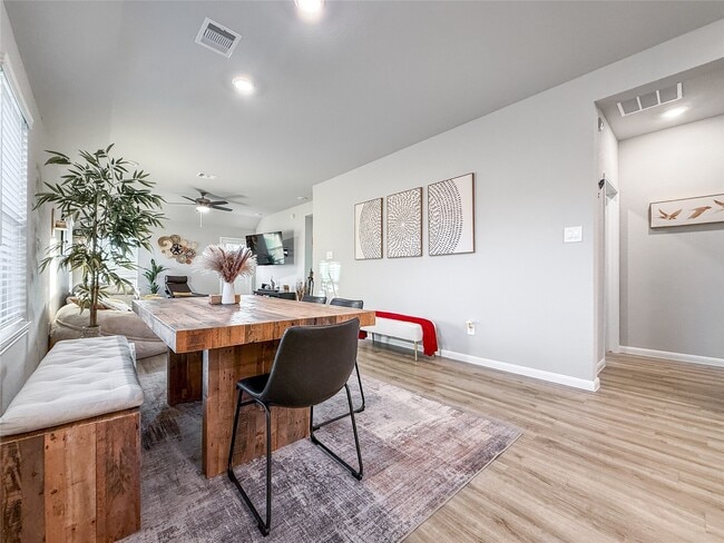 Foto del edificio - 25611 Ivory Gull Wy