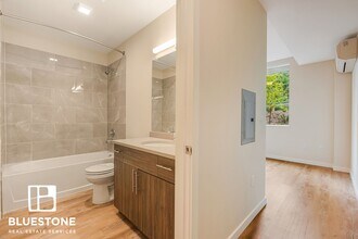 Interior Photo - The Woods on Marquam Hill
