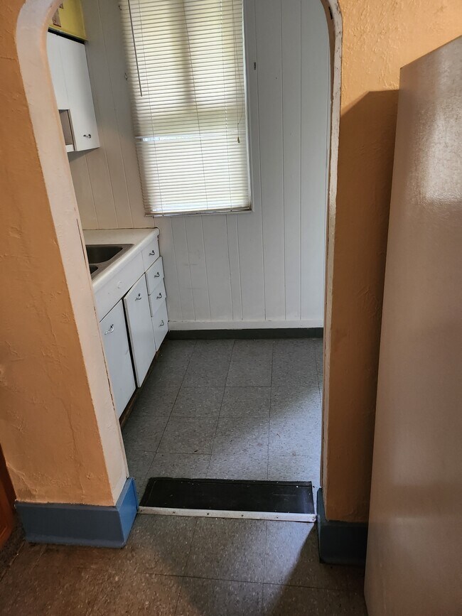 524 Carothers Ave, Carnegie, PA 15106 Townhome Rentals in Carnegie PA