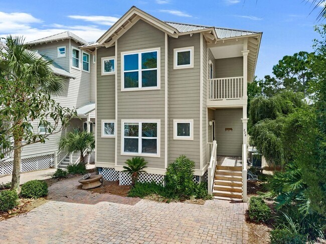 Foto del edificio - 228 Hidden Lake Way