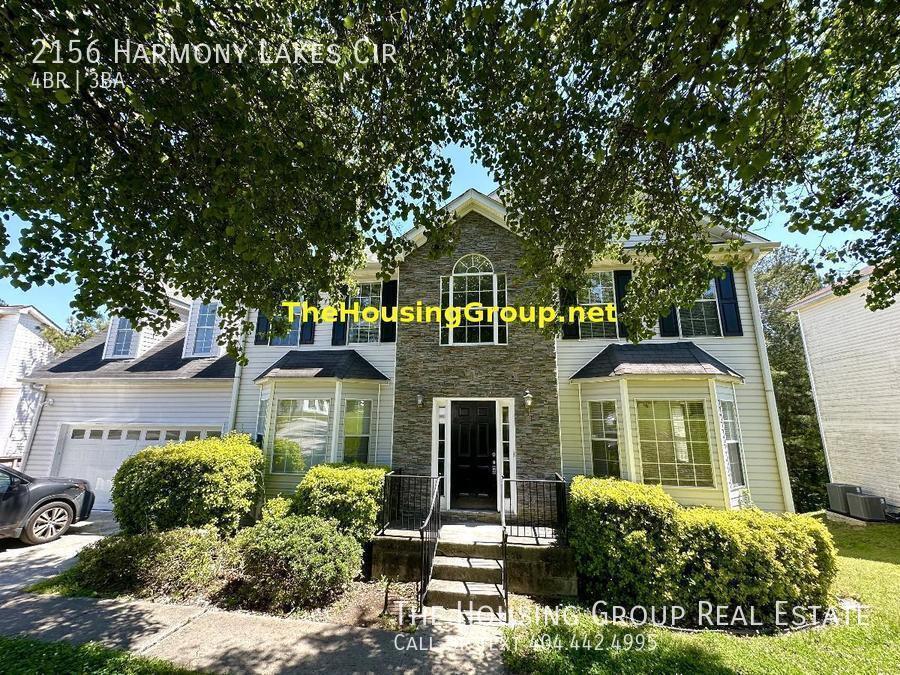 Primary Photo - 1 Free Month Rent + 13 Month Lease