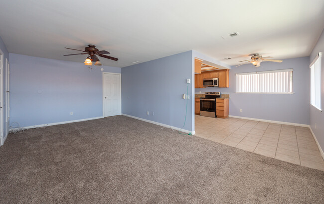 Living/Dining Area - 1554 Border Ave