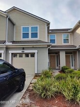 Building Photo - 534 Richmond Dr