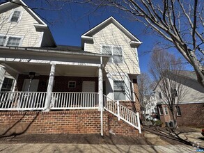 Building Photo - 116 Old Fifth Cir